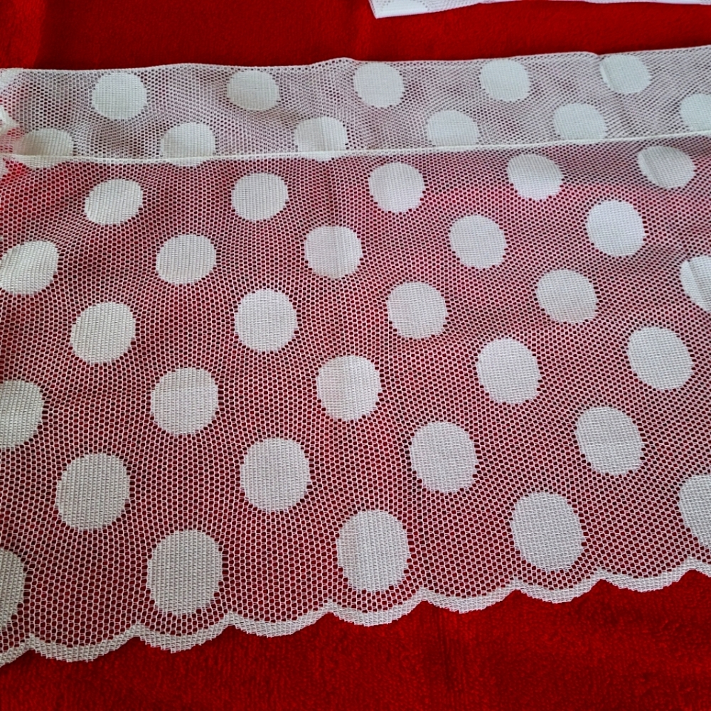 Lace rod pocket valance set